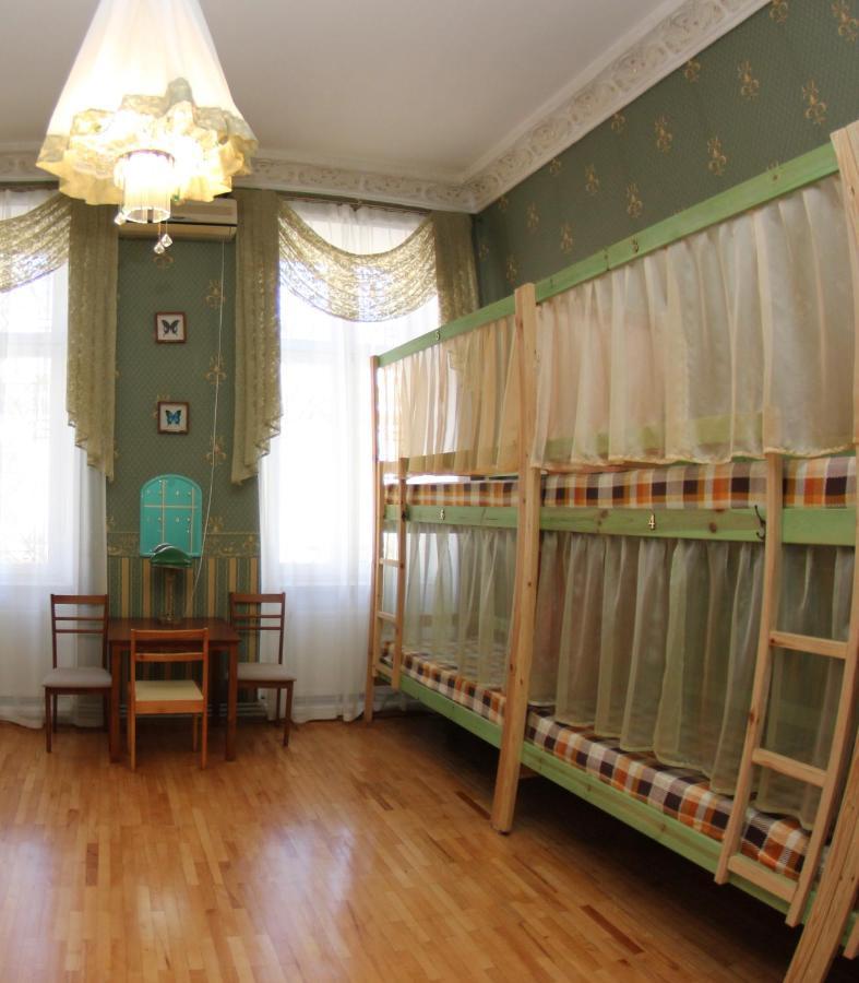 Orpheus Hostel And Apartments โอเดสซา ภายนอก รูปภาพ